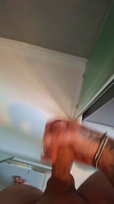 Unknown9437 live cam on Cam4