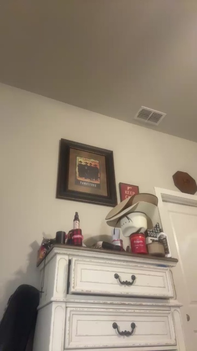 Upchurch1 live cam on Cam4