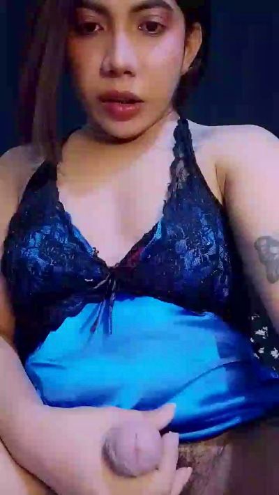 Ur_asianbaby live cam on Cam4