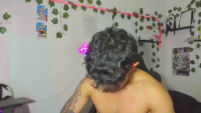 Ur_snack69 live cam on Cam4