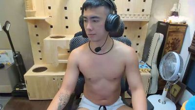 UransW live cam on Cam4