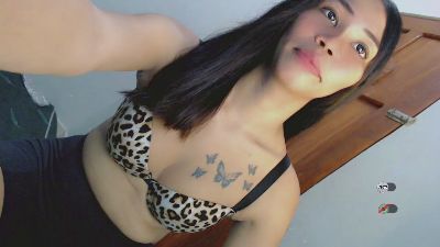 Urfantacyjean live cam on Cam4