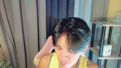 Urhotpinoy live cam on Cam4