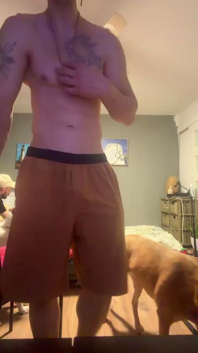 Uriel_23 live cam on Cam4