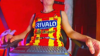 Profile and Statistics for UziVert20m on Cam4