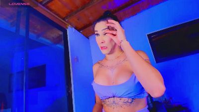 VALERIA_DOLL_ live cam on Cam4