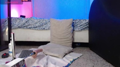 VIC_COOPER live cam on Cam4