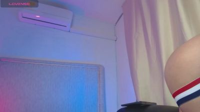VIC_COOPER live cam on Cam4