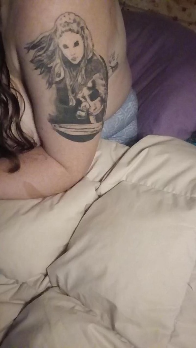 VIKINGA live cam on Cam4