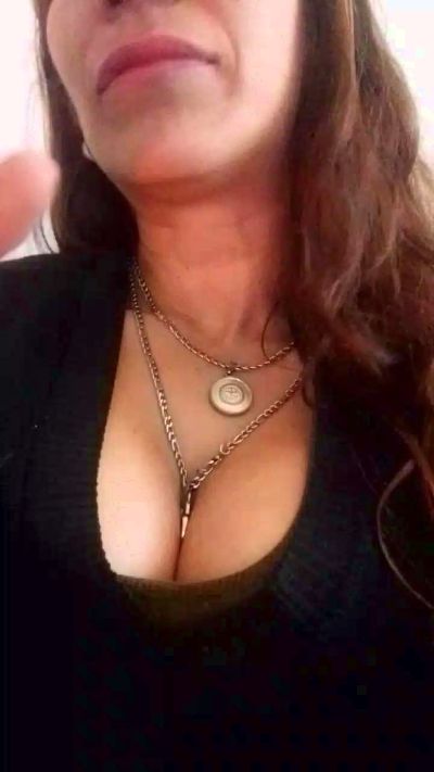 Vaanesaan live cam on Cam4