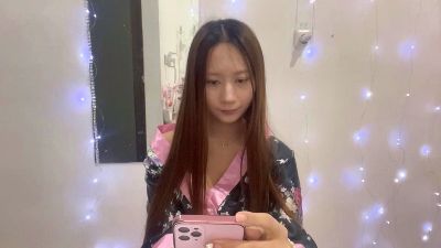 VadaIngraffea live cam on Cam4
