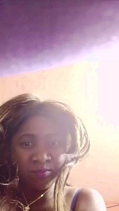 Vahin live cam on Cam4