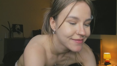 ValKirnon live cam on Cam4