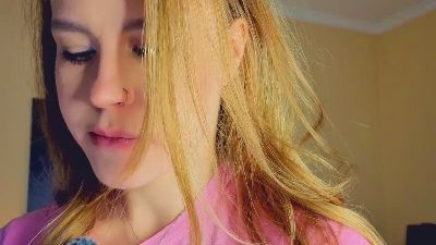 ValKirnon live cam on Cam4