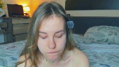 ValKirnon live cam on Cam4