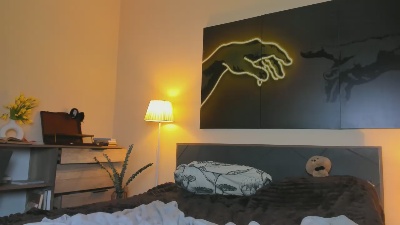 ValKirnon live cam on Cam4