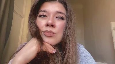 ValNatalello live cam on Cam4