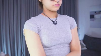 ValdaCatledge live cam on Cam4