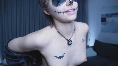 ValdaCatledge live cam on Cam4