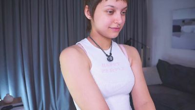 ValdaCatledge live cam on Cam4