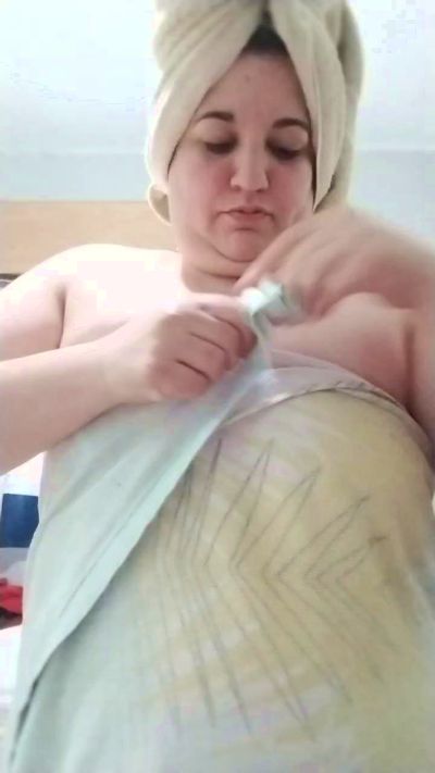 Valelapena live cam on Cam4