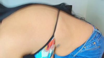 ValenJaramillo live cam on Cam4