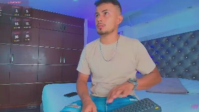 Valentiinoss live cam on Cam4