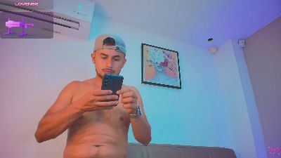 Valentiinoss live cam on Cam4