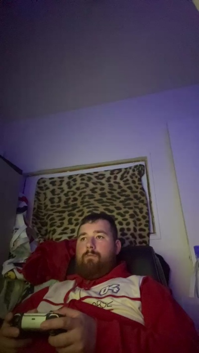 Valentin54380 live cam on Cam4