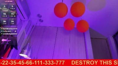 ValentinoMoreti live cam on Cam4