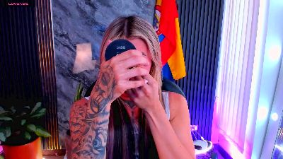 Valentynaforero live cam on Cam4