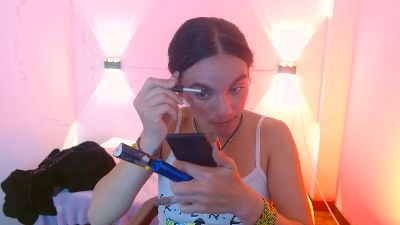 ValeriaChavez live cam on Cam4