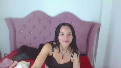 ValeriaChavez live cam on Cam4