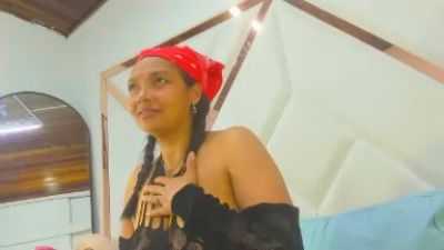 ValeriaGil live cam on Cam4