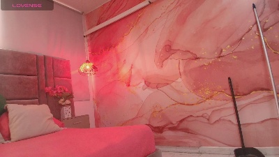 Valeriarodriigz live cam on Cam4