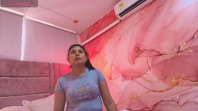 Valeriarodriigz live cam on Cam4