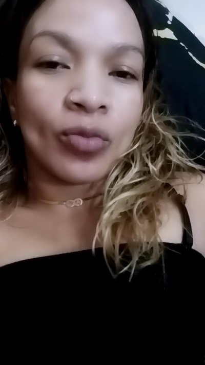 Valerie007 live cam on Cam4