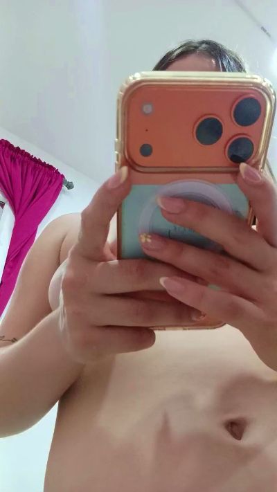 ValerieBrown_ live cam on Cam4