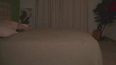 ValerieChuh live cam on Cam4