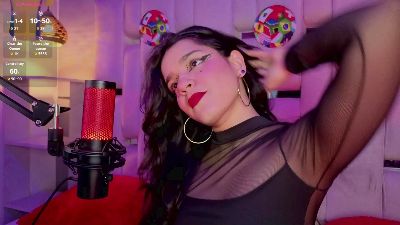 ValerieKay live cam on Cam4