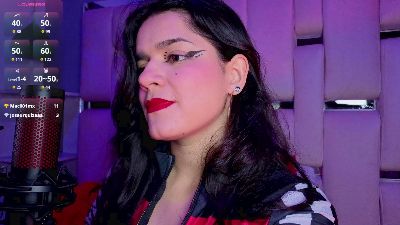ValerieKay live cam on Cam4