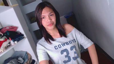 Valeriemolly live cam on Cam4