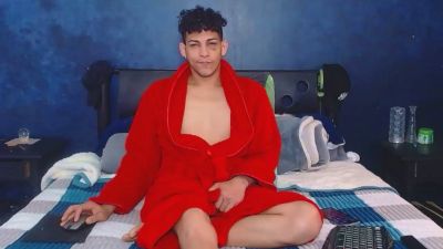ValerioLatin19 live cam on Cam4