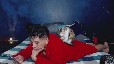 ValerioLatin19 live cam on Cam4