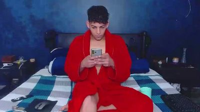 ValerioLatin19 live cam on Cam4