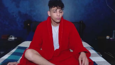 ValerioLatin19 live cam on Cam4