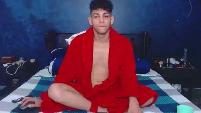 ValerioLatin19 live cam on Cam4