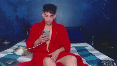 ValerioLatin19 live cam on Cam4