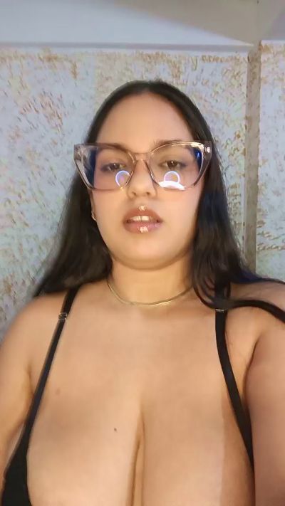 Valery2006 live cam on Cam4