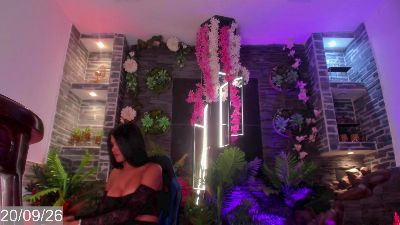 ValeryMagica live cam on Cam4